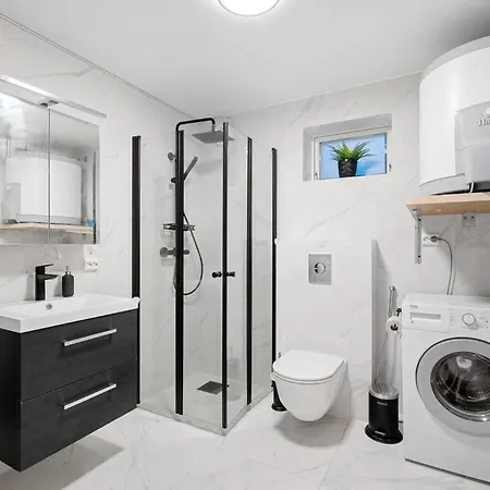 Διαμέρισμα Luxury 2 Bedroom With Dedicated Office *